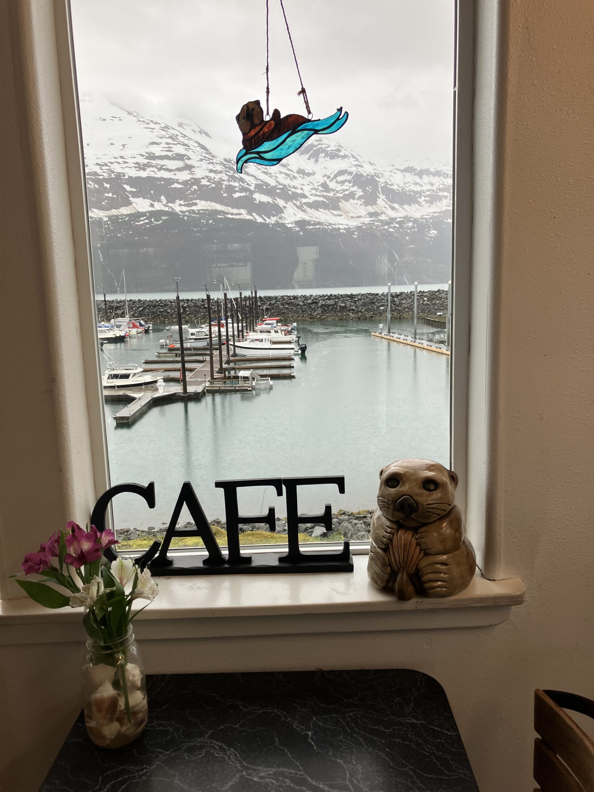 Home otter barbara window